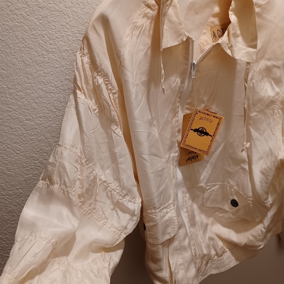 Vintage Activite 2pc silk cream coordinated set - Picture 3 of 6